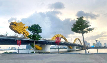 ロン橋（ドラゴン橋）