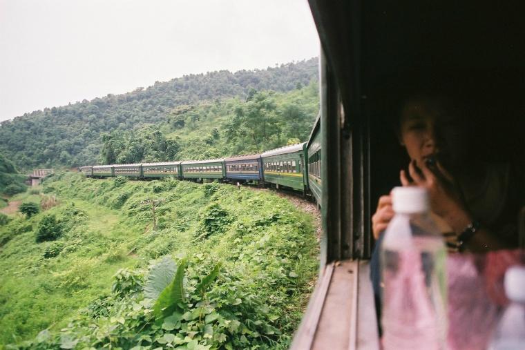 ベトナム鉄道の車窓から 旅を盛り上げてくれる列車旅 ベトナム基本情報