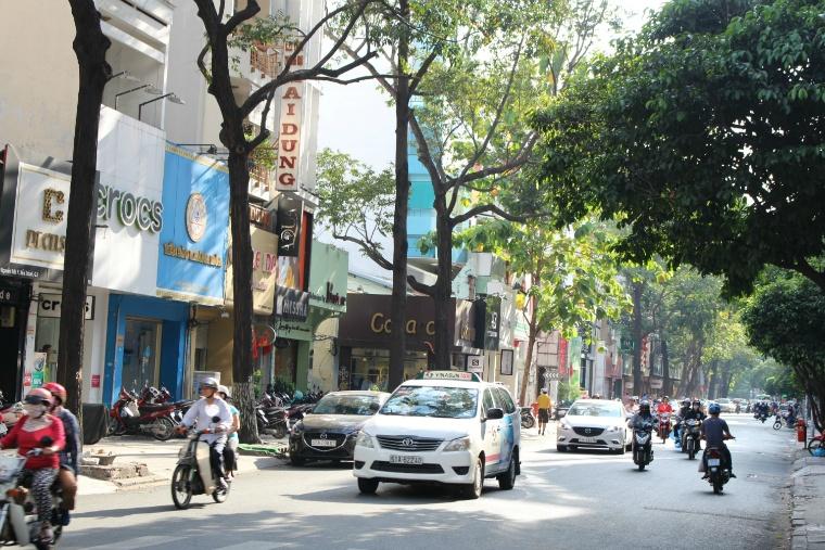 ホーチミンのファッションストリート グエンチャイ通り ベトナム最新情報ブログ 現地在住ライターによるベトナムの記事