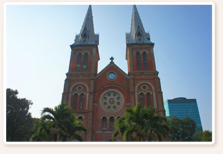 サイゴン大教会（聖母マリア教会）写真