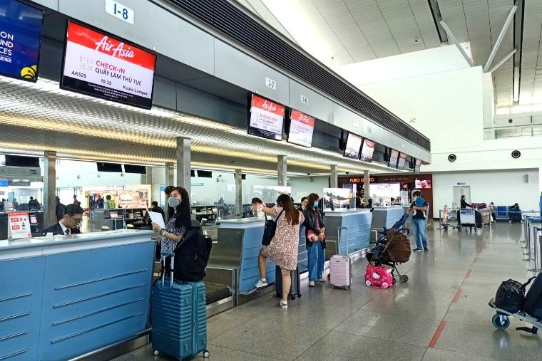 ベトナムの国際空港は毎日混雑している